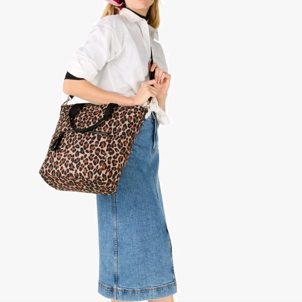 Kate Spade Chelsea Leopard Large Convertible Backpack KI375 New Tags Detached - Picture 2 of 8